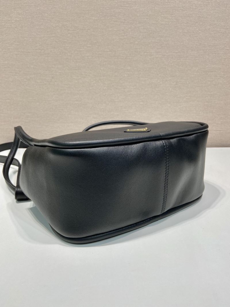 Pra*a top handle bags